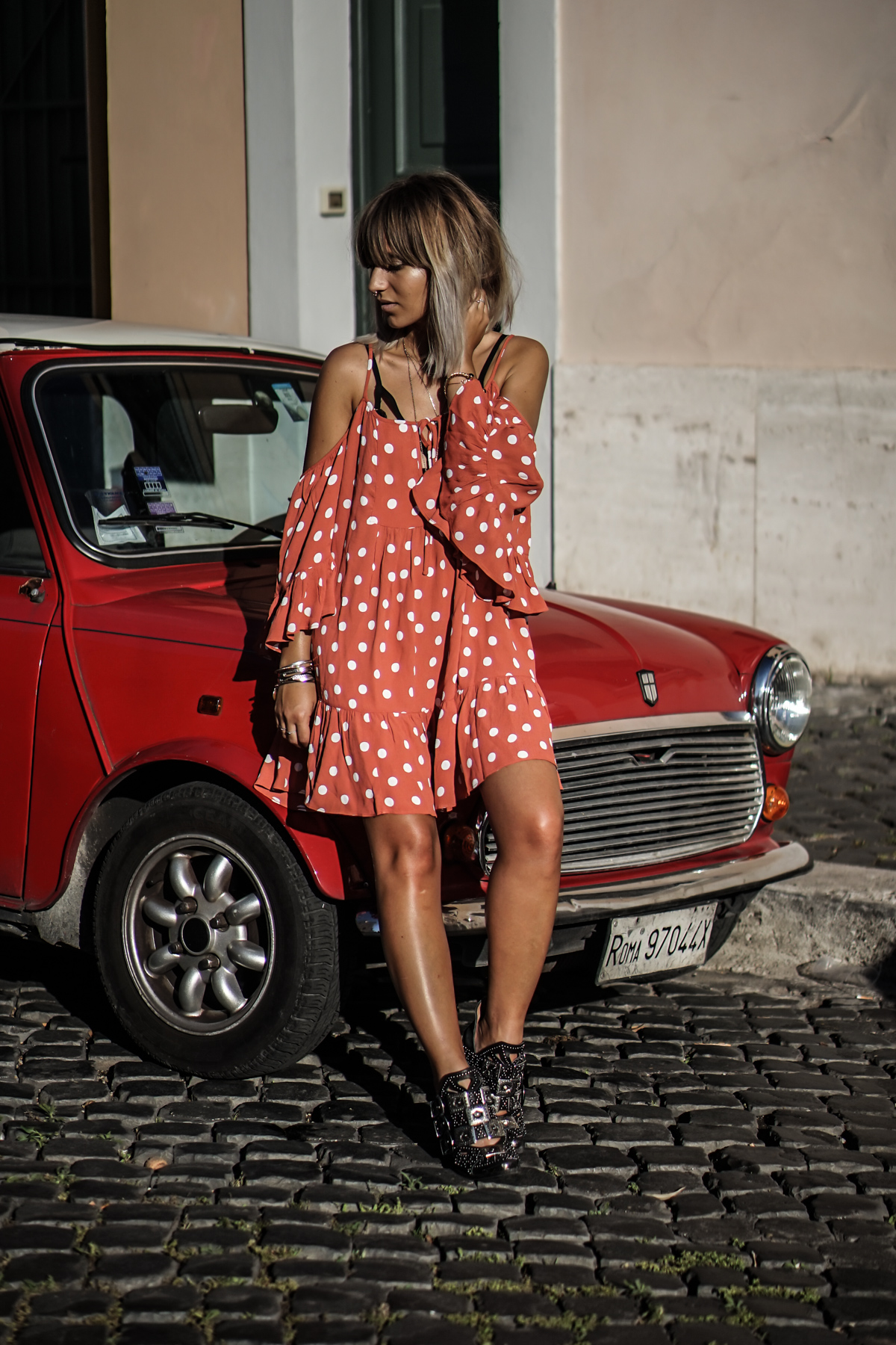 N O H O L I T A » revolve-clothing-15